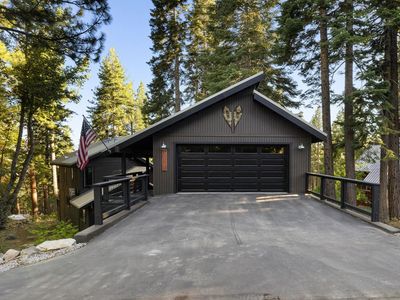 10313 Snow Shoe Cir