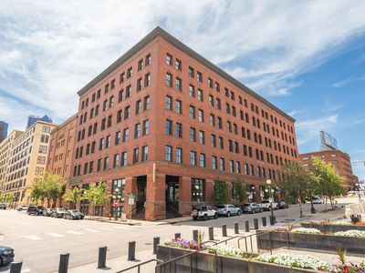 289 5th St E Unit 305