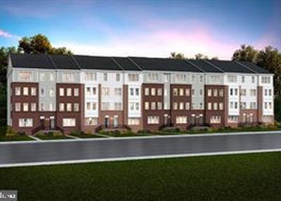 2073 Henson Norris St #95