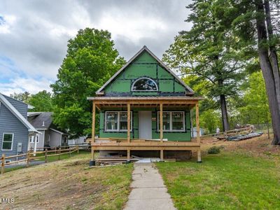 81 McGillis Avenue