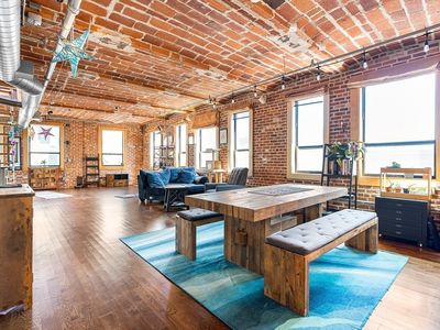 121-121 Beach St #801