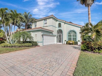 6840 SE Twin Oaks Circle