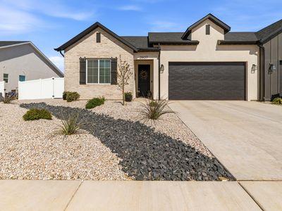 2807 N Rosie Loop