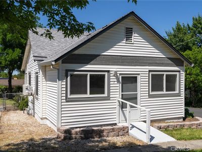 7 Acacia Ave