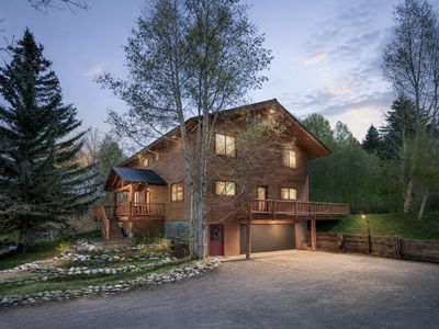 242 Timberline Rd