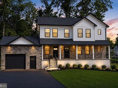 421 Highland Ave W