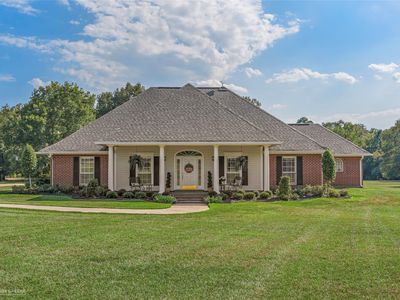 9395 Locust Hill Rd