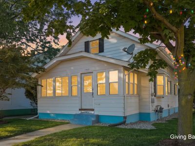 Property at 1503 Burton St SW, Wyoming, MI