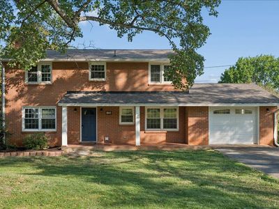 138 Vista Dr