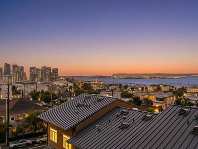 2330 1st Ave Unit 411
