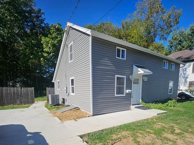 113 N 1st St