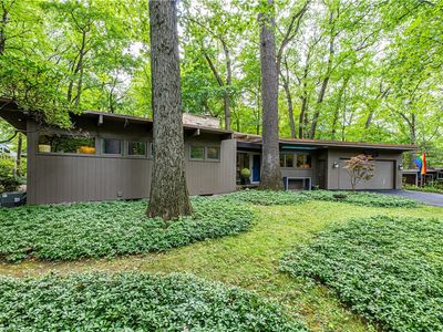 15 Woodland Cir