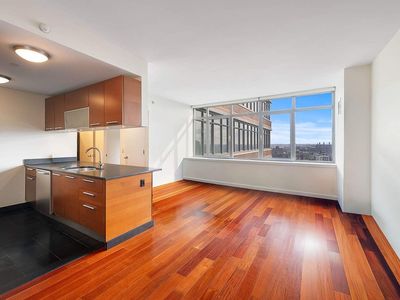 1485 5th Ave APT 22C