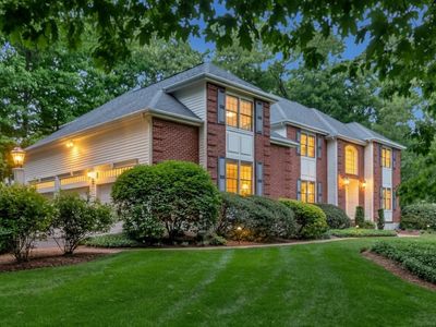 4 Wagon Wheel Rd