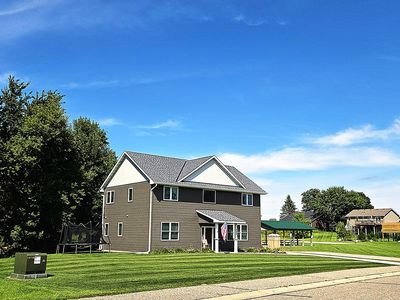 Property at 864 Beech Ln, Annandale, MN