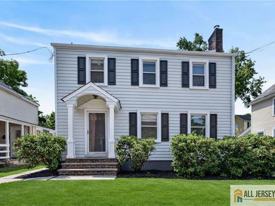 12 Capner St