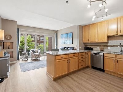 929 Portland Ave APT 208