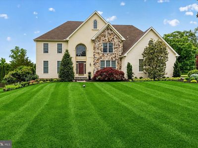 104 Whisper Wood Ct