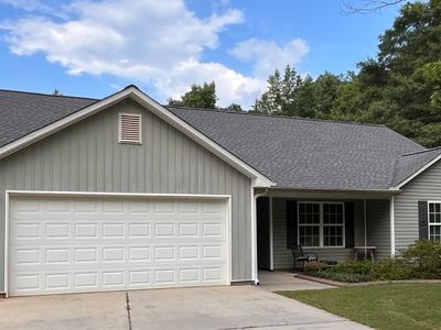 Property at 1106 Corinth Rd, Newnan, GA