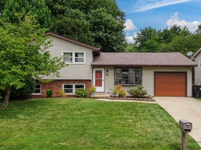 1820 Johnson Dr