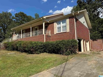 1901 Lakeside Dr