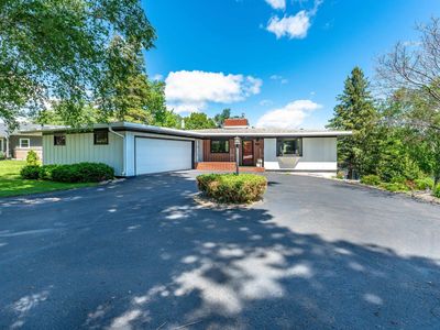 1417 Hoot Lake Dr