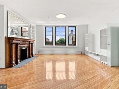 1213-15 Locust St Floor 3