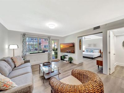 200 NE 19th Ct #109 M