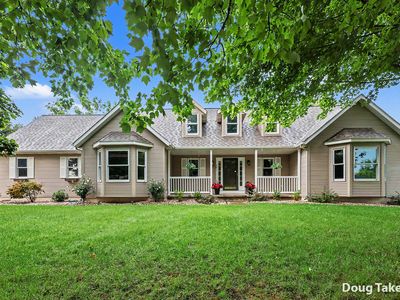 381 White Stag Ct SW