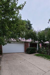 3235 N Volz Dr E