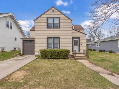 2605 School STREET