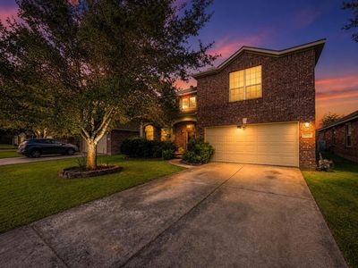 2422 Comal Dr