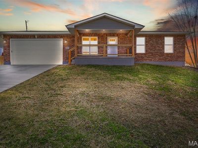 1207 Coachlite Dr