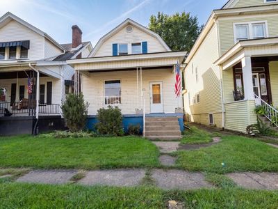 142 N 19th St