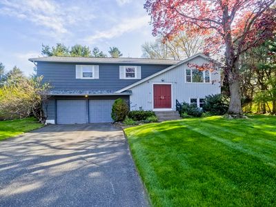 24 Willow Brook Dr
