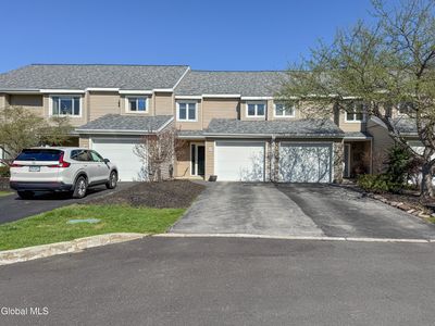 37 Preakness Way