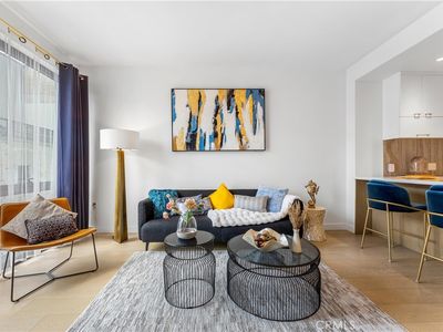 400 S Broadway APT 1314