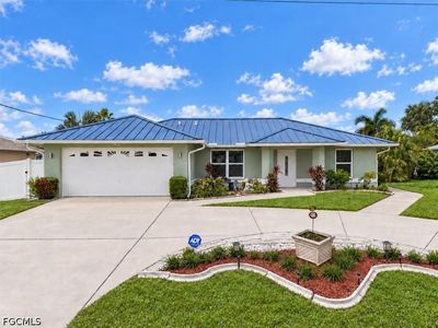3828 SW 10th Pl
