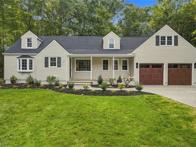 Property at 6792 Glenview Rd, Mayfield Village, OH