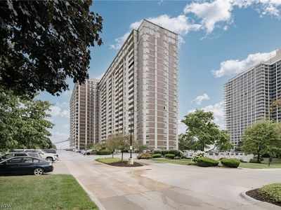 12900 Lake Ave APT 1924