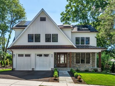 98 Beethoven Ave