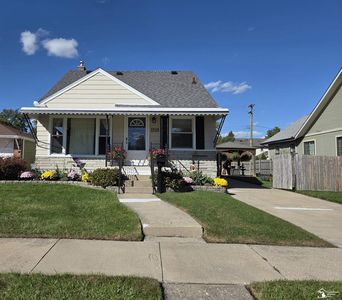 Property at 1518 Sycamore St, Wyandotte, MI