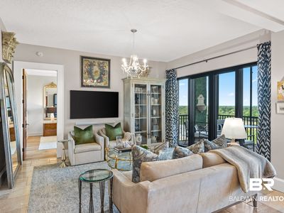 18269 Colony Dr Unit 705