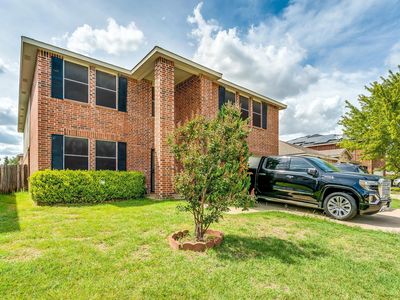 9008 Quarter Horse Ln