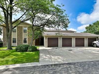 5830 Fresno Ct Unit A