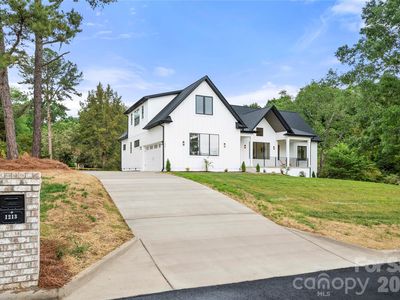 1213 Rosa Dr