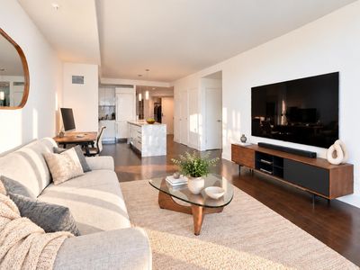 77 Hudson St APT 3707