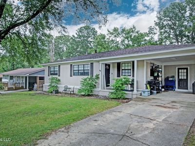330 S Fox Hall Rd