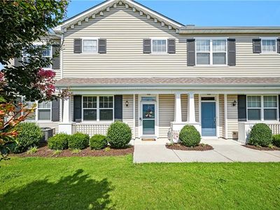 1439 Rollesby Way