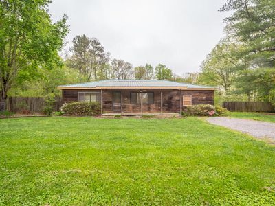 2595 Peach Orchard Hill Rd NE